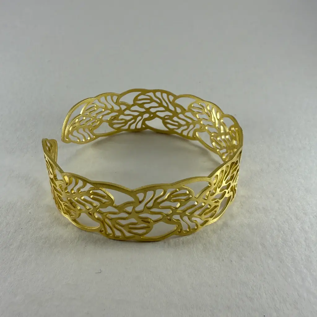 Petite manchette feuillage